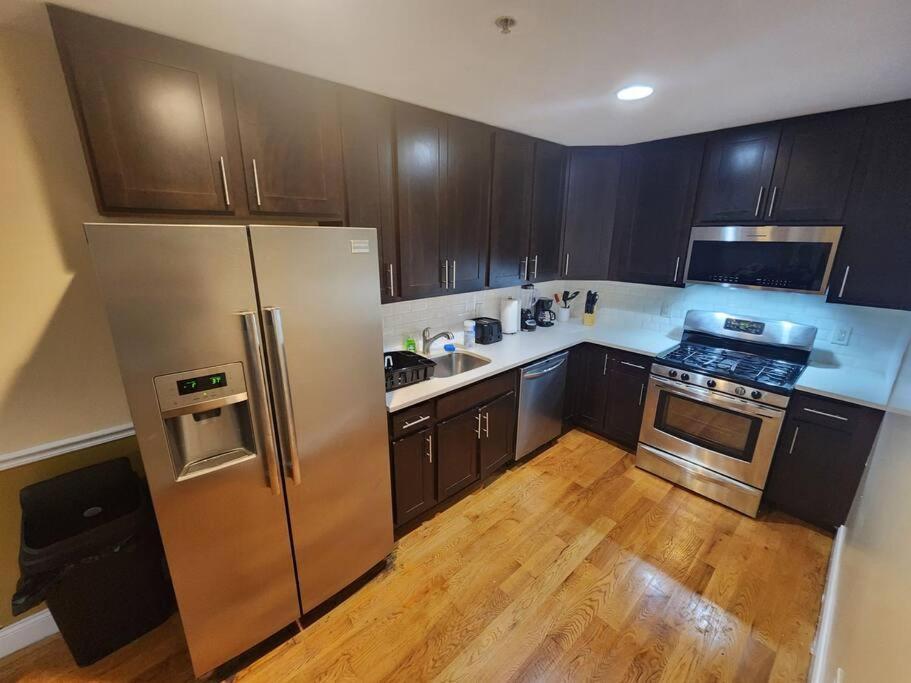 Appartement Classy 3 Bed Near Nyc With View! à Union City Extérieur photo