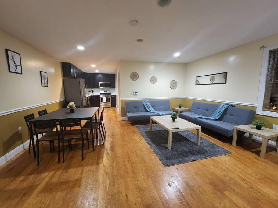 Appartement Classy 3 Bed Near Nyc With View! à Union City Extérieur photo