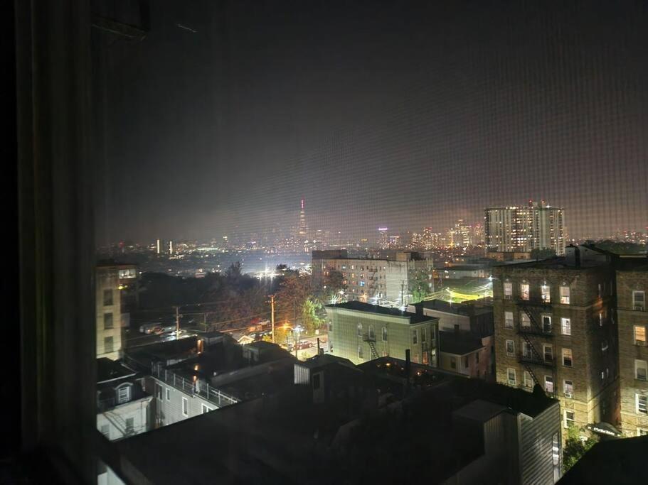Appartement Classy 3 Bed Near Nyc With View! à Union City Extérieur photo